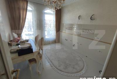 Casă cu 4 camere cu Teren 600 Mp în Rădăuți - 4