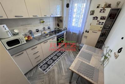 Ap. 3 cam, S= 71 mp, semidecom., et. 7, zona Zahana! - 2