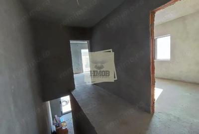 Casă cu 4 camere cu Teren 220 Mp în Central - 12