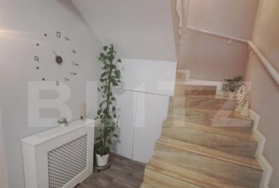 Casă cu 3 camere cu Canalizare în Sânpetru