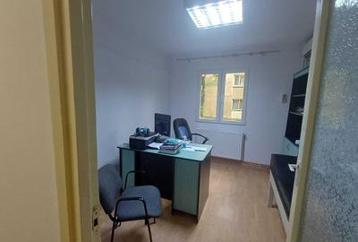 Apartament cu 3 camere în Gheorghe Lazăr - 14