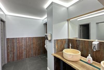 Birou, de 90 mp, în P-ța Victoriei - 12