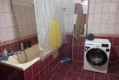 Casă cu 4 camere cu Teren 100 Mp în Central - 2