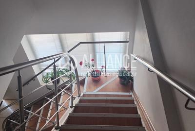 Casă individuală cu 7 camere cu Canalizare în Inel II - 12