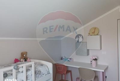 Casă cu 3 camere cu Teren 878 Mp în Central - 17