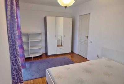 Apartament cu 3 camere decomandat în Florești - 1