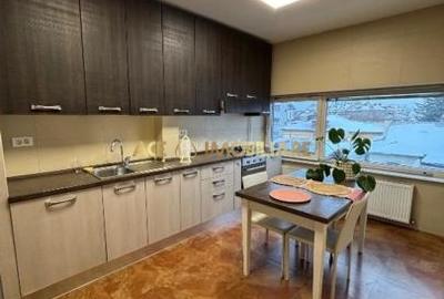 Apartament cu 3 camere decomandat, mobilat în P-ța Universității - 7