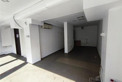 Spatiu Comercial 4 camere 2 intrari Tudor Intrare din Bulevard 143 mp - 4