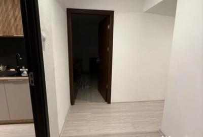 Apartament cu 3 camere decomandat în 1 Mai - 2
