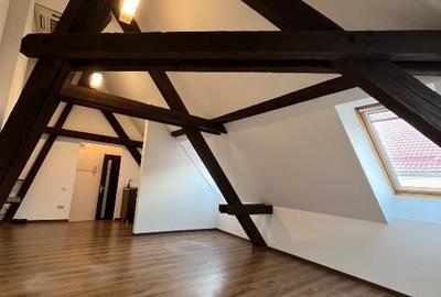 Apartament cu 2 camere semidecomandat în Central - 1