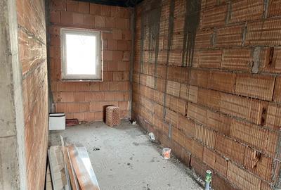 Vand casa Bazo?u Nou, Bucova? - 9