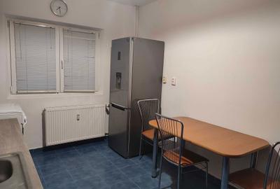 Apartament cu 2 camere semidecomandat în Crângași