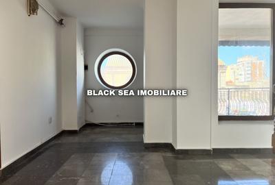 Casă cu 7 camere cu Canalizare în Central - 15