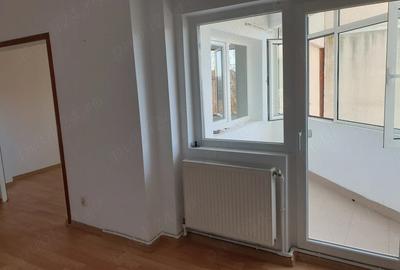 Apartament cu 4 camere decomandat în Ultracentral - 8