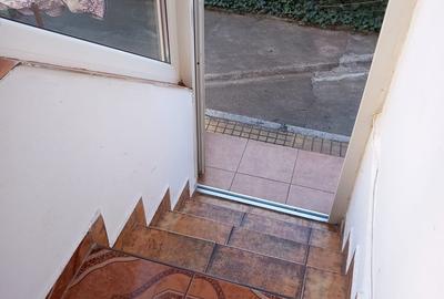 Casă cu 4 camere cu Teren 120 Mp în Vatra Luminoasă - 2