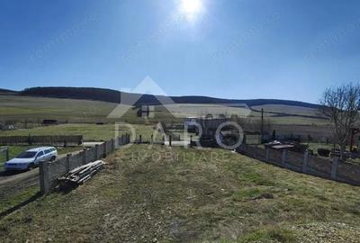 Casă cu Teren 1000 Mp în Tofalău - 6