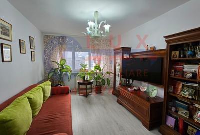 Apartament cu 4 camere decomandat în Central - 1