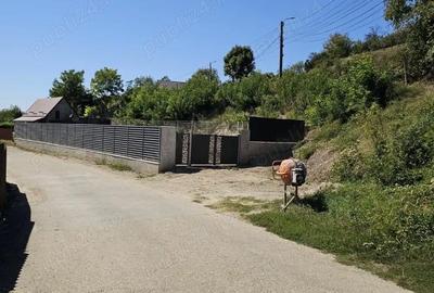 Teren de 550 mp, în Central - 1