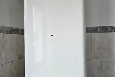 Apartament cu 3 camere semidecomandat în Central - 3