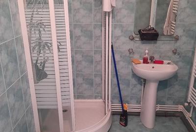 Vand 2 camere decomandat ultracentral - 7