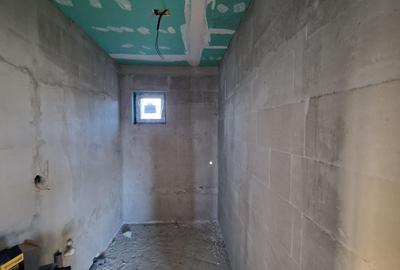 Casa de vanzare, Catalina, 3 dormitoare, 9 ari Comision 0% - 4