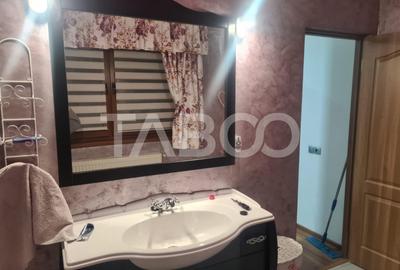 2 Case individuale moderne renovate 500 mp teren de vanzare Sibiu - 18