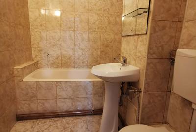 Apartament cu 2 camere decomandat în Lipovei - 3