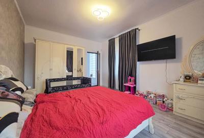 Casă individuală cu 6 camere cu Teren 302 Mp în Valu lui Traian - 10