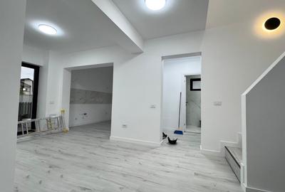 Casă individuală cu 4 camere cu Canalizare în Odăile - 8