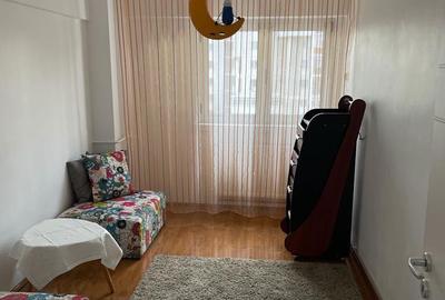 Apartament cu 3 camere decomandat în Central - 2