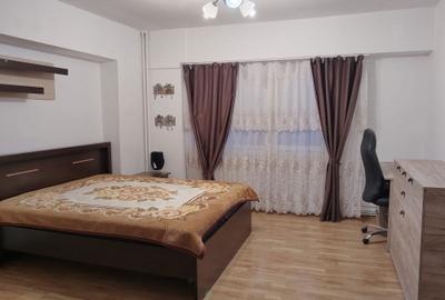 Garsonieră decomandată în Nicolina - 2