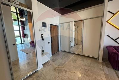 Vanzare Apartament cu 3 camere lux cu vedere la lac in zona Tomis Nord - 4