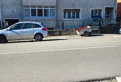 Casă spațioasă cu 9 camere, 800 mp teren – zonă centrală Orșova Casă spațioasă cu 9 camere, 800 mp teren – zonă centrală Orșova - 1