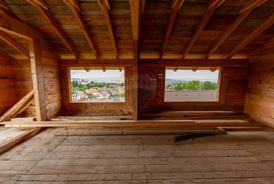 Duplex spatios - oportunitate pentru dezvoltatori sau doua familii - 28