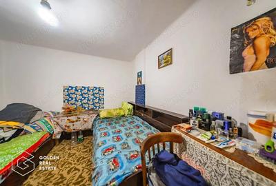 Casa cu 2 corpuri de cladire si teren 762 mp, zona excelenta (Gradiste) - 9