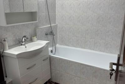 Apartament cu 2 camere nedecomandat în Moșilor - 1