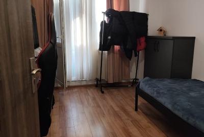 Apartament cu 4 camere semidecomandat în Sebastian - 4