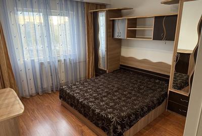 Apartament cu 3 camere decomandat în Vitan - 6
