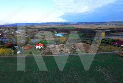 Oportunitate de Investi?ie Teren intravilan 4.270 mp cu PUZ Ocna Sibiului - 4