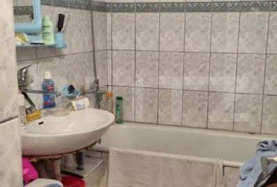 Apartament cu 3 camere decomandat în Carpați 2 - 4