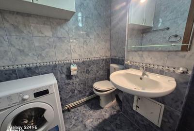 Apartament cu 3 camere în Central - 3