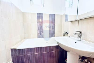 Apartament cu 3 camere decomandat în Decebal - 14