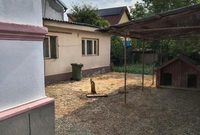 Casă cu 3 camere cu Teren 403 Mp în 1 Mai - 2