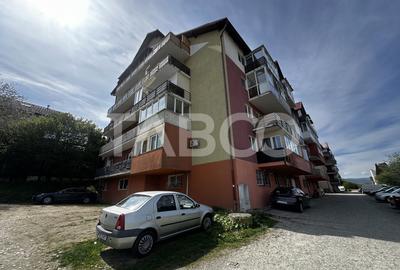 Garsonieră decomandată în Tilișca - 2