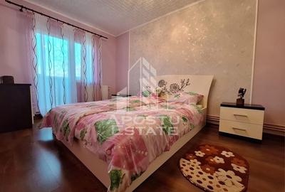 Apartament cu 3 camere, 80 mp utili, Boul Rosu - 4