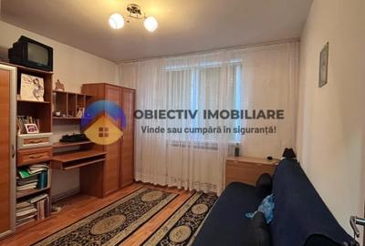 Apartament cu 2 camere semidecomandat, mobilat în Mărăței