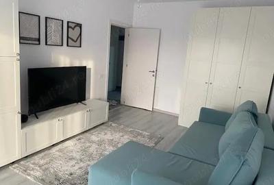 Garsonieră decomandată, mobilată în Titan