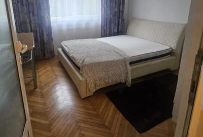 Apartament cu 2 camere decomandat în Careiului