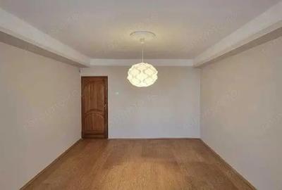 Apartament cu 3 camere decomandat în Central - 3