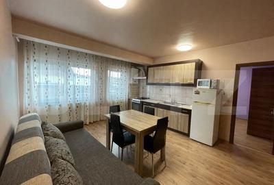 Apartament cu 2 camere semidecomandat, mobilat în Florești